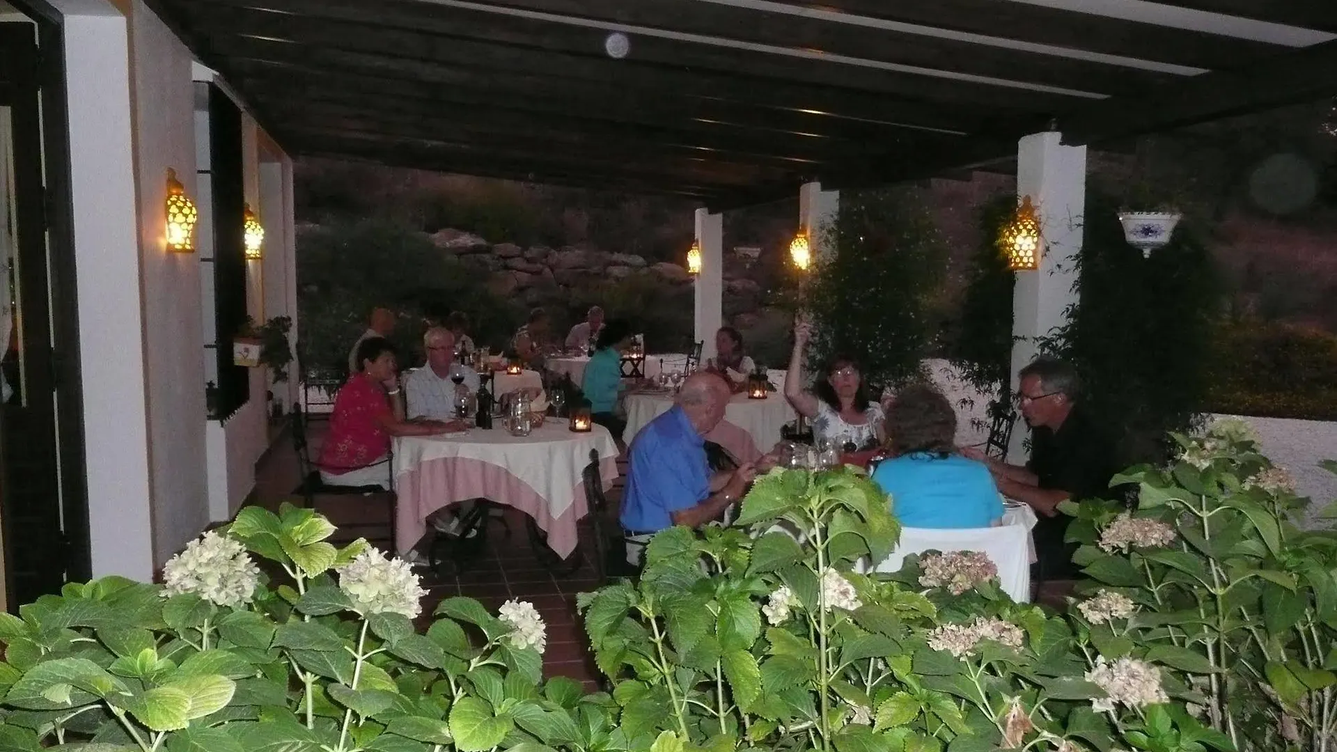 Cortijo Puerto El Peral 호텔 Almogía